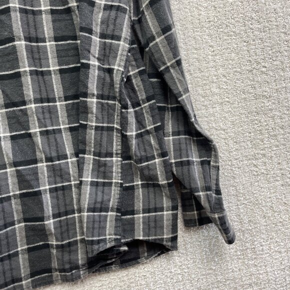 Y2K Volcom Black Modern Fit Plaid Flannel Button Up Shirt Men’s Size XL Skate - Picture 13 of 15